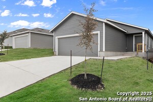 3331 Rock Ml Dm in San Antonio, TX - Building Photo - Building Photo