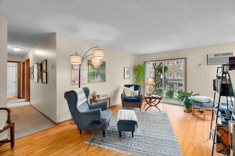 5980 Anna Ave NE in Fridley, MN - Building Photo - Building Photo