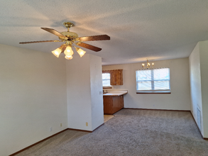 3137 Adele Ct in Joplin, MO - Building Photo - Building Photo