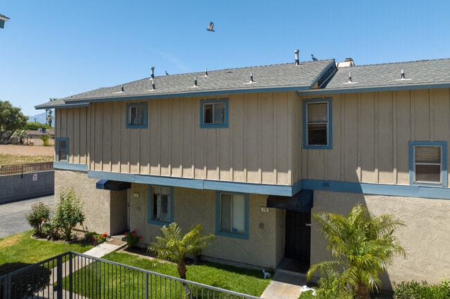 9240 Date St in Fontana, CA - Building Photo - Building Photo