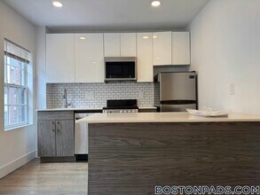 61 Joy St in Boston, MA - Building Photo - Building Photo