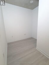 195 McCaul St in Toronto, ON - Building Photo - Building Photo