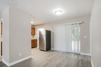7562 Wheat Rd in Jacksonville, FL - Building Photo - Building Photo