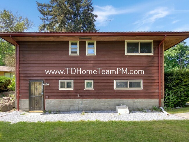 property at 10228 4th Ave S