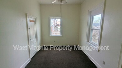 1408 1/2 St Mary's Ave in Parkersburg, WV - Building Photo - Building Photo