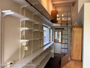 410 N Mill St in Aspen, CO - Foto de edificio - Building Photo