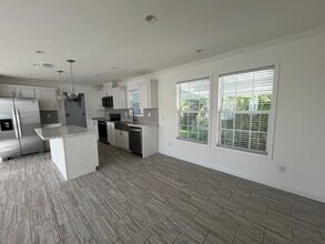 112 Leopard Ln in North Fort Myers, FL - Building Photo - Building Photo