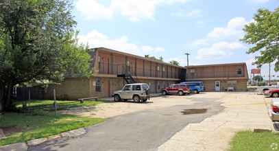 4300 S Portland in Oklahoma City, OK - Building Photo - Building Photo