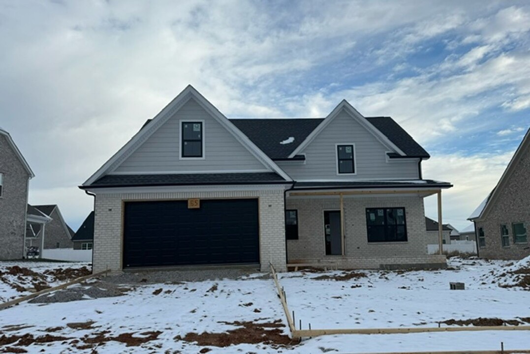 7170 Hilliard Cir in Alvaton, KY - Building Photo