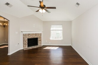 9460 Eckley Pl in Cordova, TN - Building Photo - Building Photo