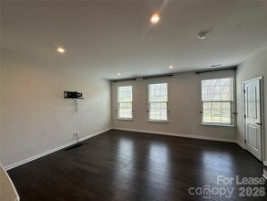3612 Speer Blvd in Charlotte, NC - Building Photo - Building Photo