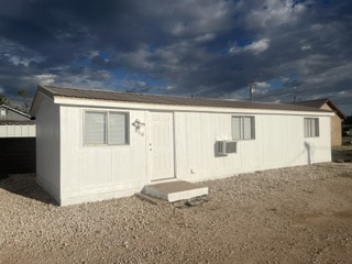 property at 516 E 1st St