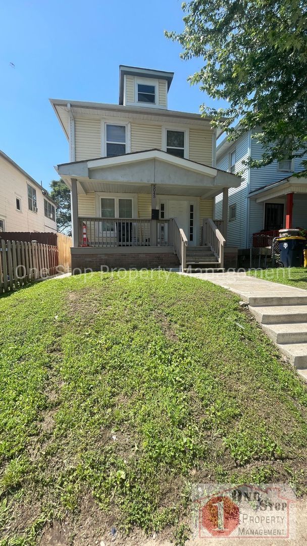 property at 5045 E 8th St