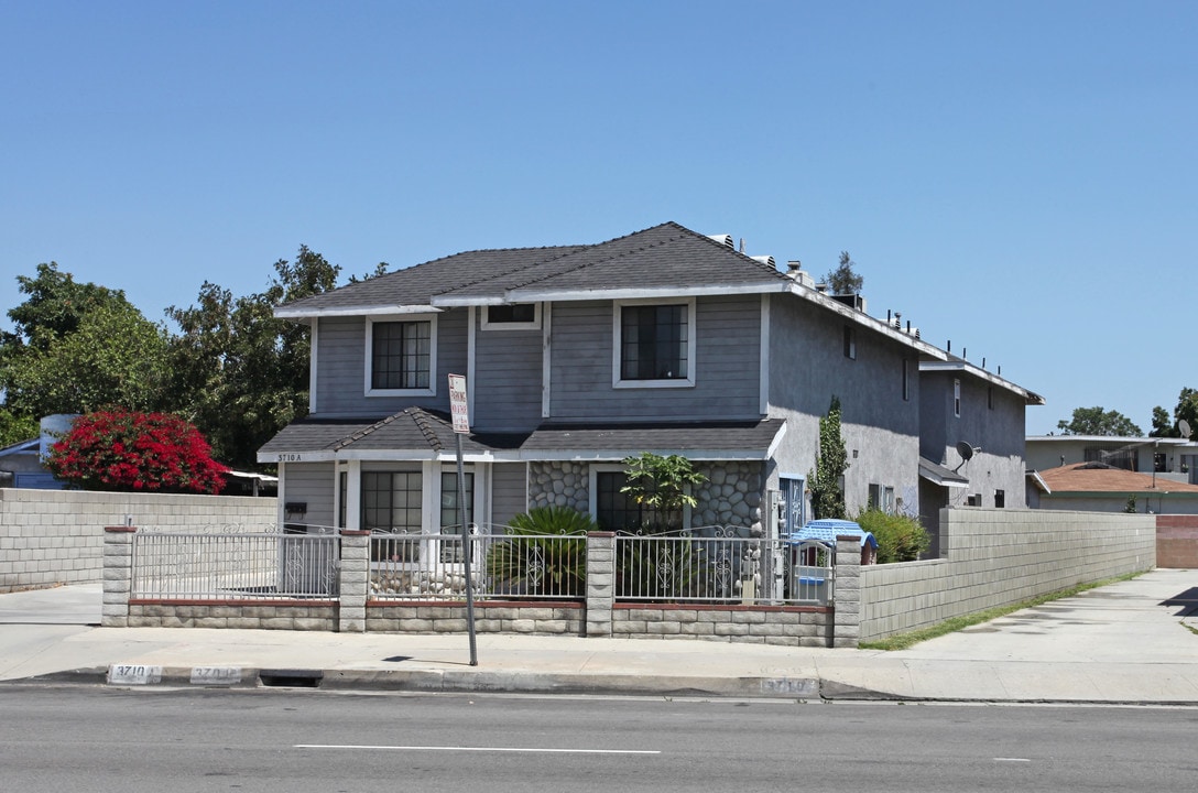 3710 Tyler Ave in El Monte, CA - Foto de edificio