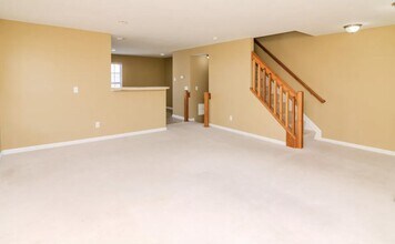 2400 Ogden Way in Lexington, KY - Building Photo - Building Photo