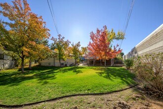 6722 S 2240 E in Cottonwood Heights, UT - Building Photo - Building Photo