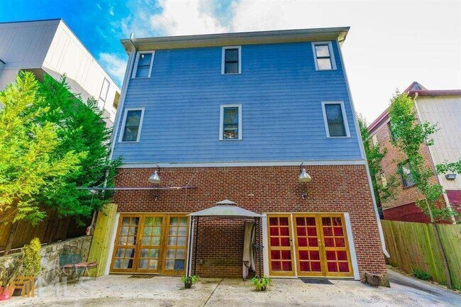 528 Rankin St NE in Atlanta, GA - Building Photo - Building Photo