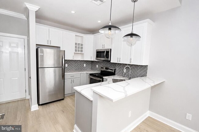 property at 23 E Union St