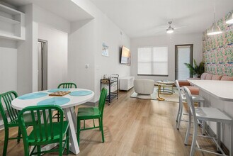 8936 Williams Cir-Unit -SI ID1290662P in Naples, FL - Building Photo - Building Photo