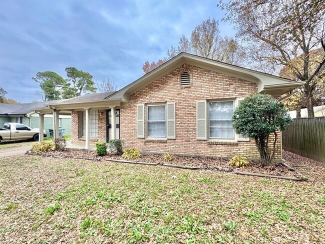 5129 Kittie Lee Ln in Memphis, TN - Building Photo - Building Photo
