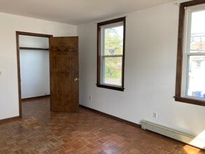 9 1st St, Unit # 2 in Raritan, NJ - Building Photo - Building Photo