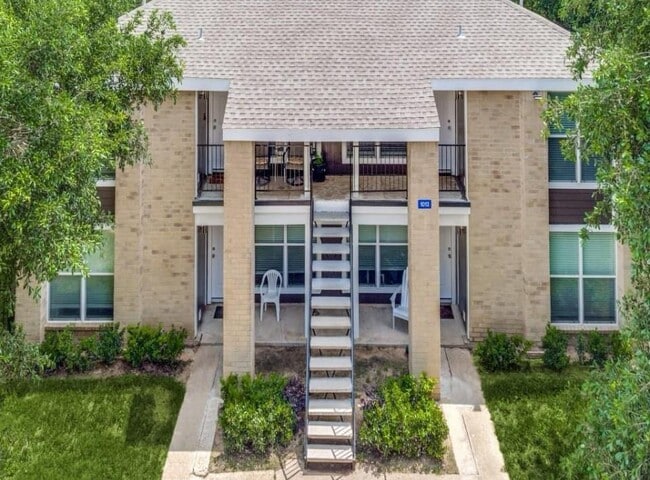 property at 1013 Gunnison St