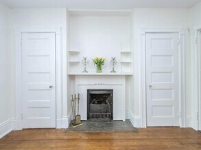 42 Central Ave in Sea Cliff, NY - Building Photo - Building Photo