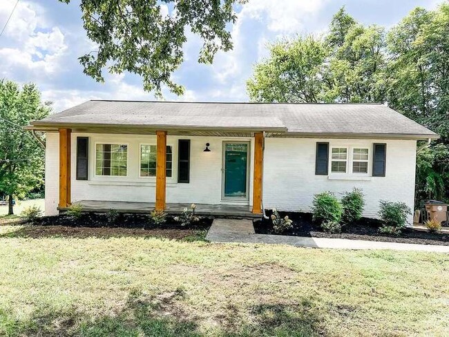 property at 1940 Old Callahan Dr