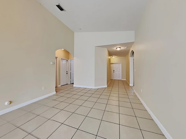 20742 SW 86th Ct in Cutler Bay, FL - Foto de edificio - Building Photo