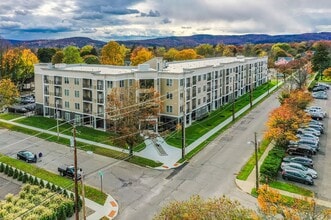 Six67 College Avenue in Elmira, NY - Foto de edificio - Building Photo