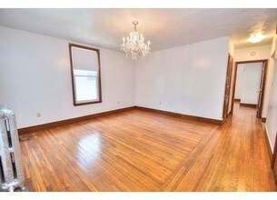 48 Dartmouth St-Unit -2 in Somerville, MA - Building Photo - Building Photo