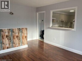 367 Wilson St E in Hamilton, ON - Building Photo