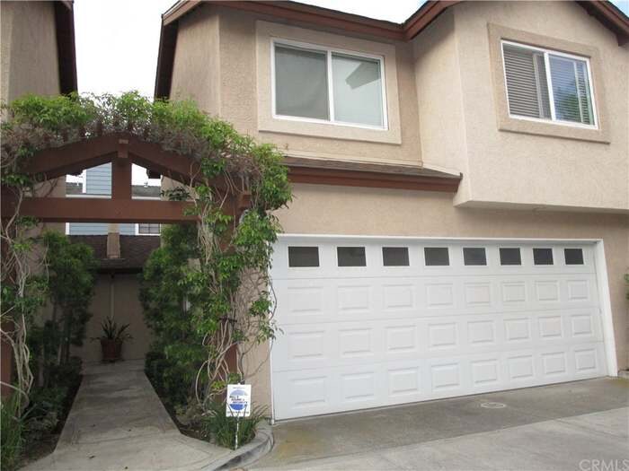 2233 Fairview Rd Costa Mesa, CA Casas y apartamentos de Alquiler