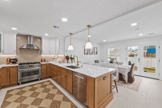 17-11 Berdan Ave in Fair Lawn, NJ - Building Photo - Building Photo