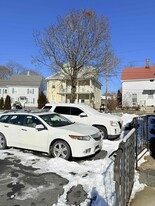58 Kent St, Unit 2 in Quincy, MA - Building Photo