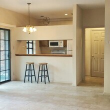 20 Chapel Hill Cir in San Antonio, TX - Building Photo - Building Photo