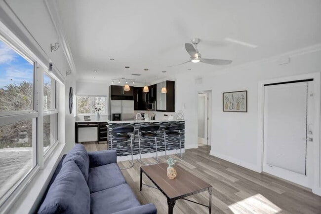 37 Hendricks Isle, Unit SI ID1503953P in Fort Lauderdale, FL - Foto de edificio - Building Photo