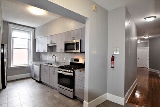 83 Glenville Ave, Unit #1 in Boston, MA - Foto de edificio - Building Photo