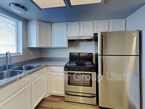 4247 S Hwy 89 in North Salt Lake, UT - Building Photo - Building Photo