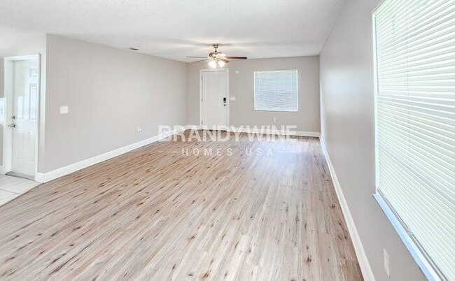 2606 32nd Village Ave in Tampa, FL - Building Photo - Building Photo