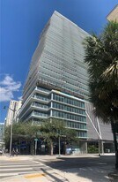 79 SW 12th St in Miami, FL - Building Photo