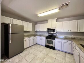 737 W Ocotillo St in Casa Grande, AZ - Building Photo - Building Photo