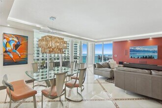 1800 S Ocean Dr, Unit 1810 in Hallandale Beach, FL - Building Photo - Building Photo