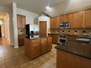 13675 Fall Harvest Dr in Frisco, TX - Building Photo - Building Photo