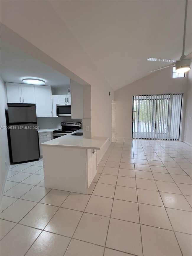 property at 216 Lake Pointe Dr