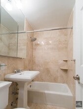 East 25th Street in New York, NY - Building Photo - Building Photo