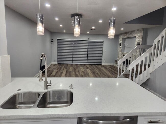 3667 Carambola Cir N in Coconut Creek, FL - Building Photo - Building Photo