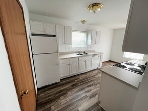 6701 Willow Pl in Godfrey, IL - Building Photo - Building Photo