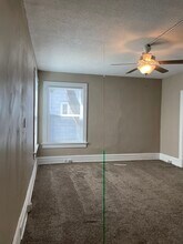416 N Broad St, Unit Apt A in Mankato, MN - Building Photo - Building Photo