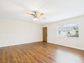 209 Forest Trail Dr in Fredericksburg, TX - Building Photo - Building Photo